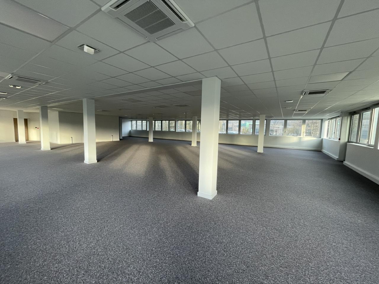 Bureau La-Chapelle-sur-Erdre 197m² Location bureau La-Chapelle-sur-Erdre Loire-Atlantique OLBUR2113262 5